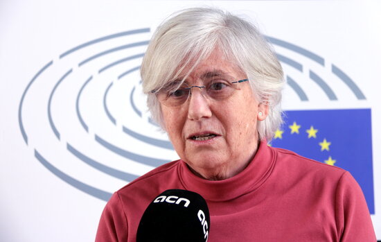 JxCat MEP Clara Ponsatí speaking to the Catalan News Agency on February 26, 2021 (by Nazaret Romero)
